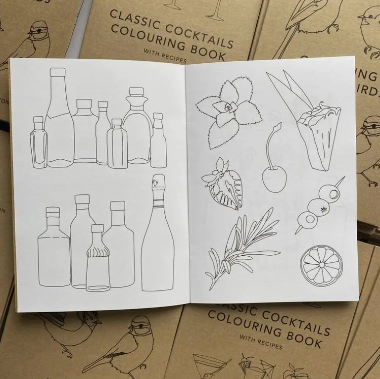 A5 Classic Cocktails Colouring Book